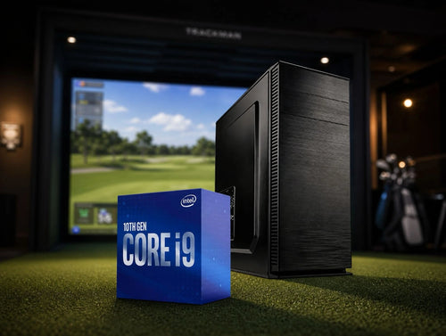 PC System Golfsimulator 4K UHD mit Intel i9 Prozessor und RTX 5070 Ti Grafikkarte vor einem Bildschirm.