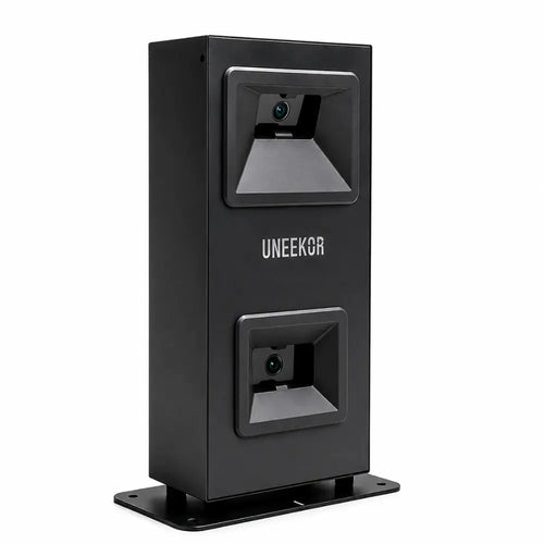 Uneekor EYE MINI LITE Launch Monitor – Kompakter Decken-Sensor für Golf Simulatoren, Frontansicht