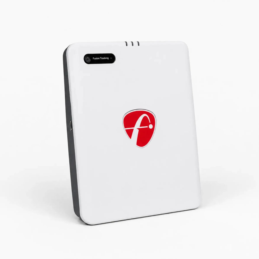 Flightscope Mevo Gen2 Launch Monitor – Portabler Radar-Golf-Analysegerät, Frontansicht freigestellt