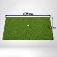 Indoor Hitting Matte Tee Turf XL 100 x 150 cm für Golf-Simulator, grüne Rasenfläche mit Tee.